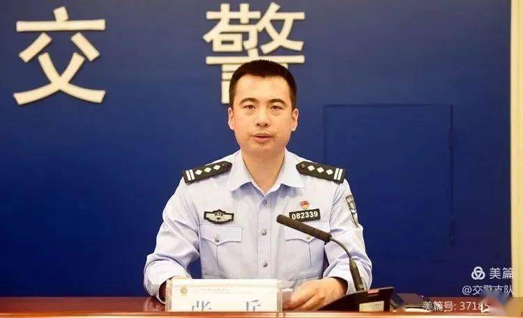 召开常态化创城工作暨城(市)区交通秩序专项整治动员部署会_邱建东