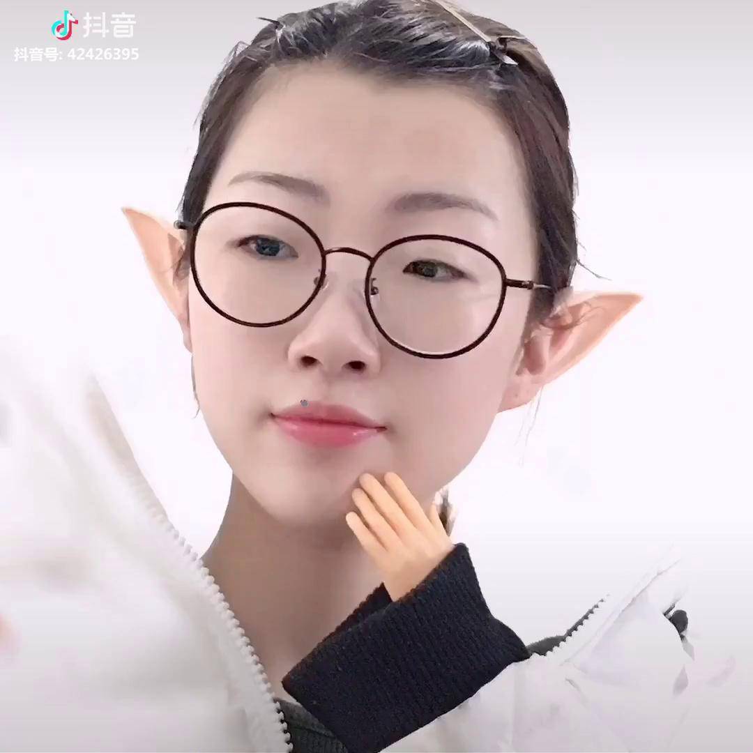 为什么我的精灵耳像猪耳朵喜欢后面的宿醉感我怎么这么有品亚洲邪术之