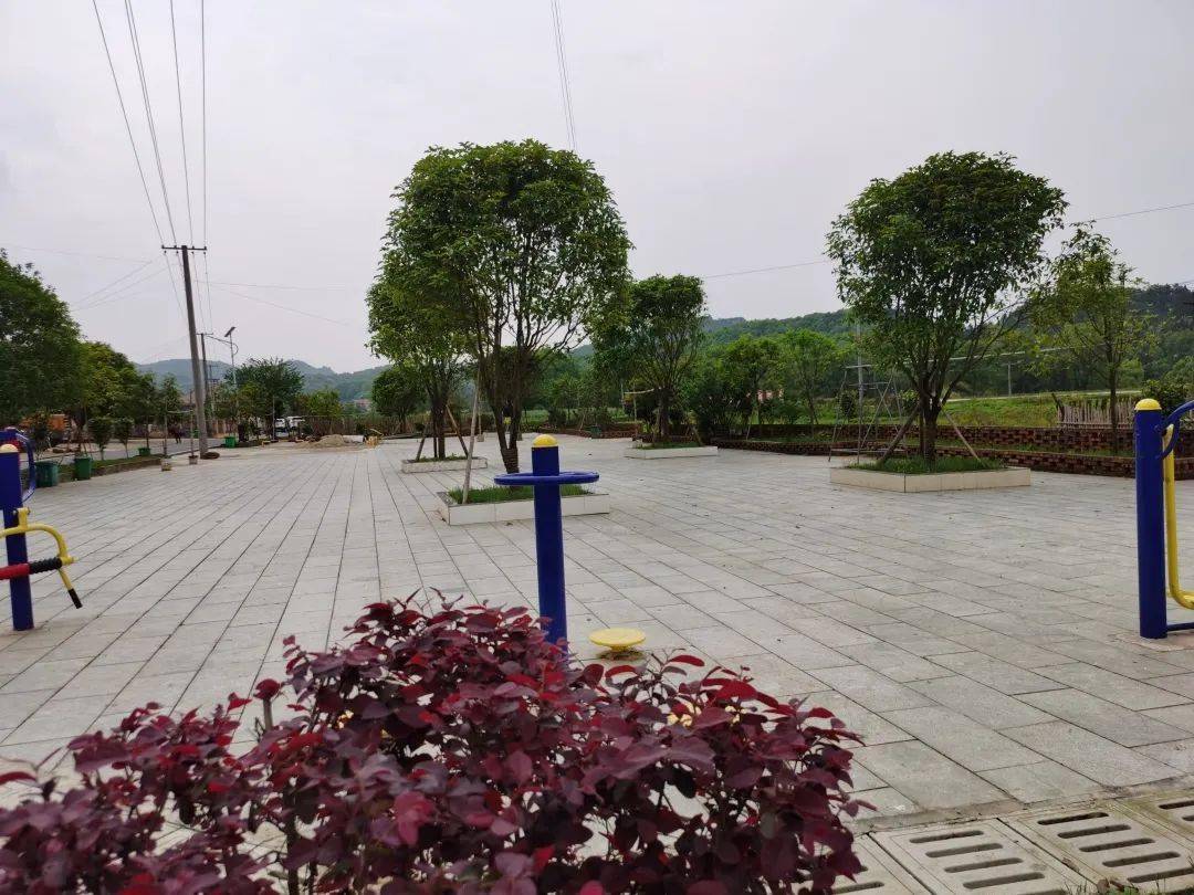 万载县双桥镇承载田园乡愁凸显现代文明