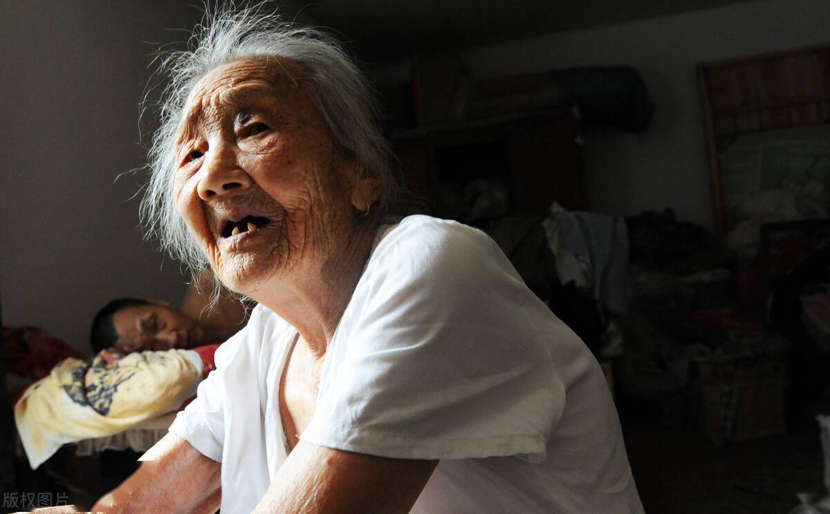 莫言妈妈,是拾麦穗还是偷麦穗有必要弄清楚_母亲