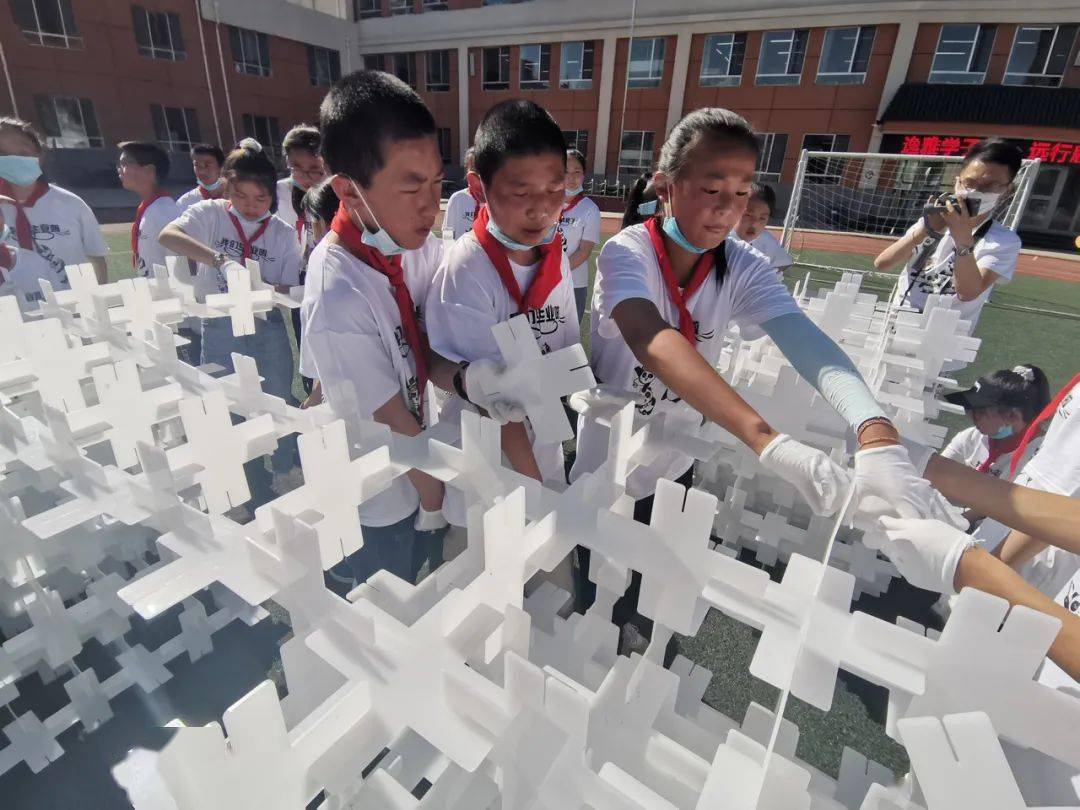 西宁市总寨镇逸夫小学图片