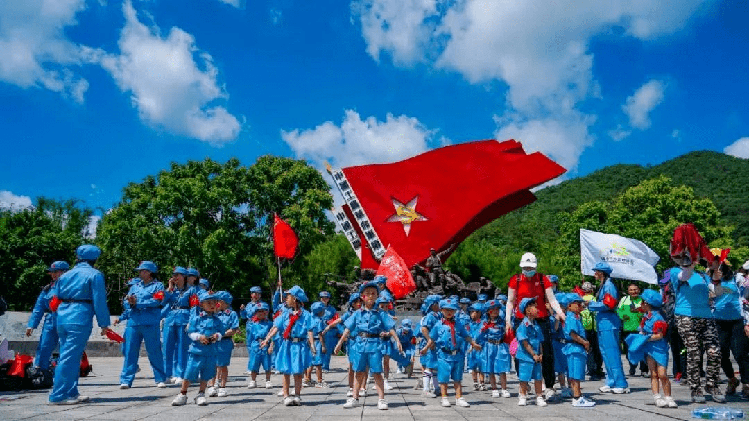 惠州启动红色季系列文旅体惠民活动协会组织会员参加活动