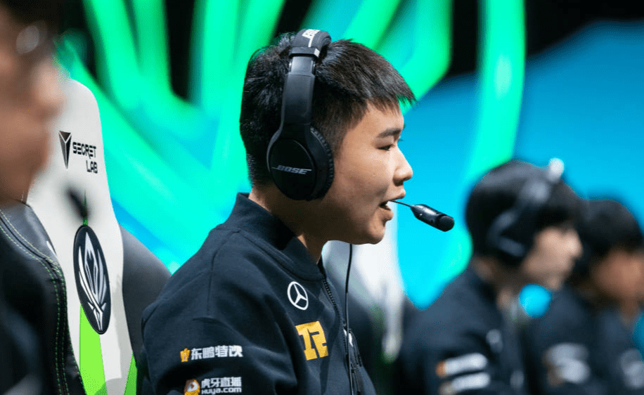 严君泽rng夺不夺冠都无所谓了能够走到今天这一步真不容易