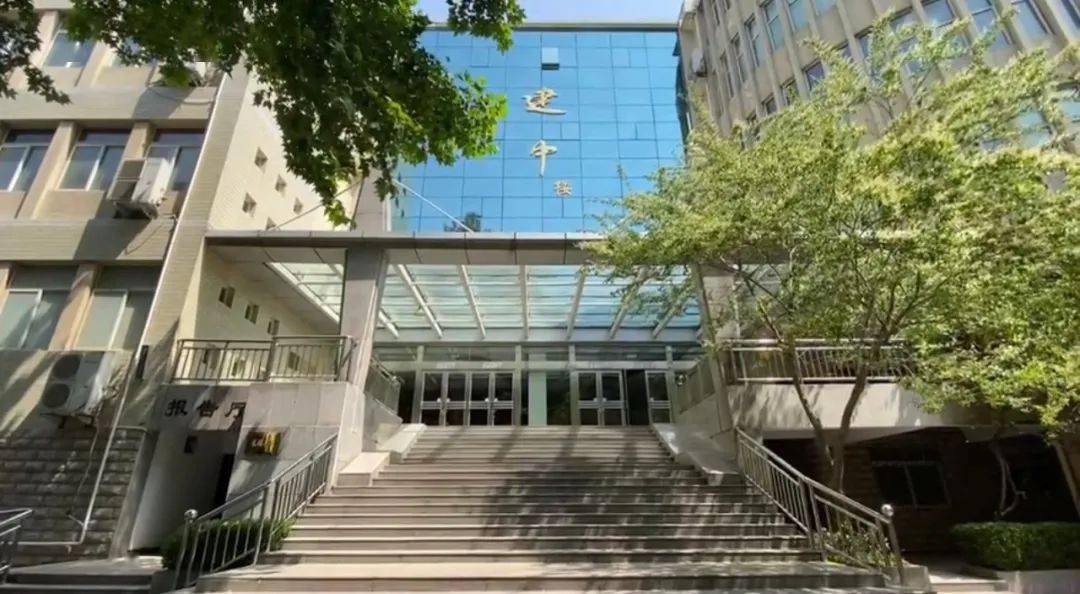 我在郑州九中我向母校报告郭子和以梦为马不负韶华