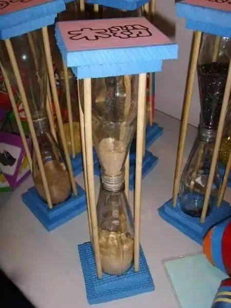 22个材料超简单的科学小实验，组织一个六一科技游园会吧！