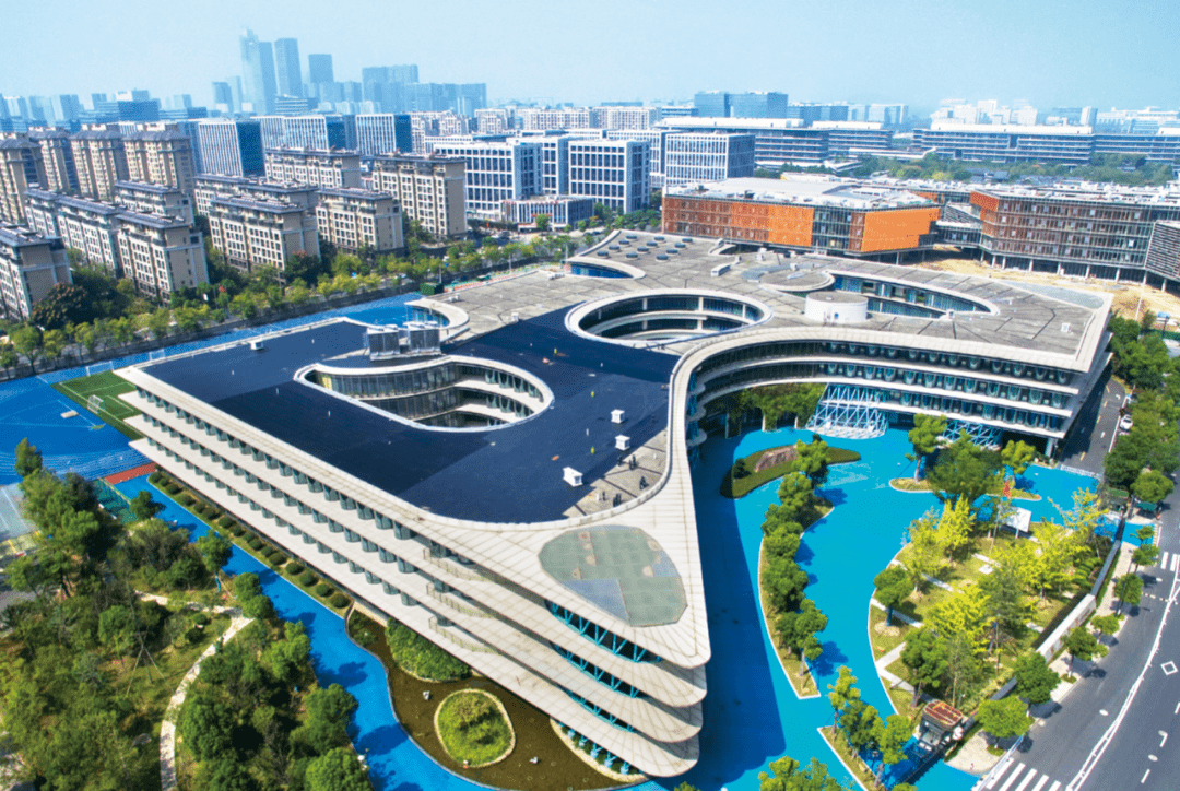 6969△文澜未来科技城学校6969而根据目前各个小区块的价格