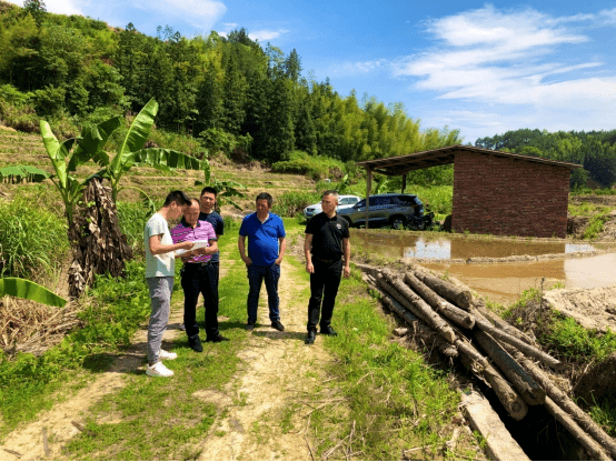 近日,寧德市自然資源局工作人員深入古田縣平湖鎮玉源村,黃田鎮後洋村