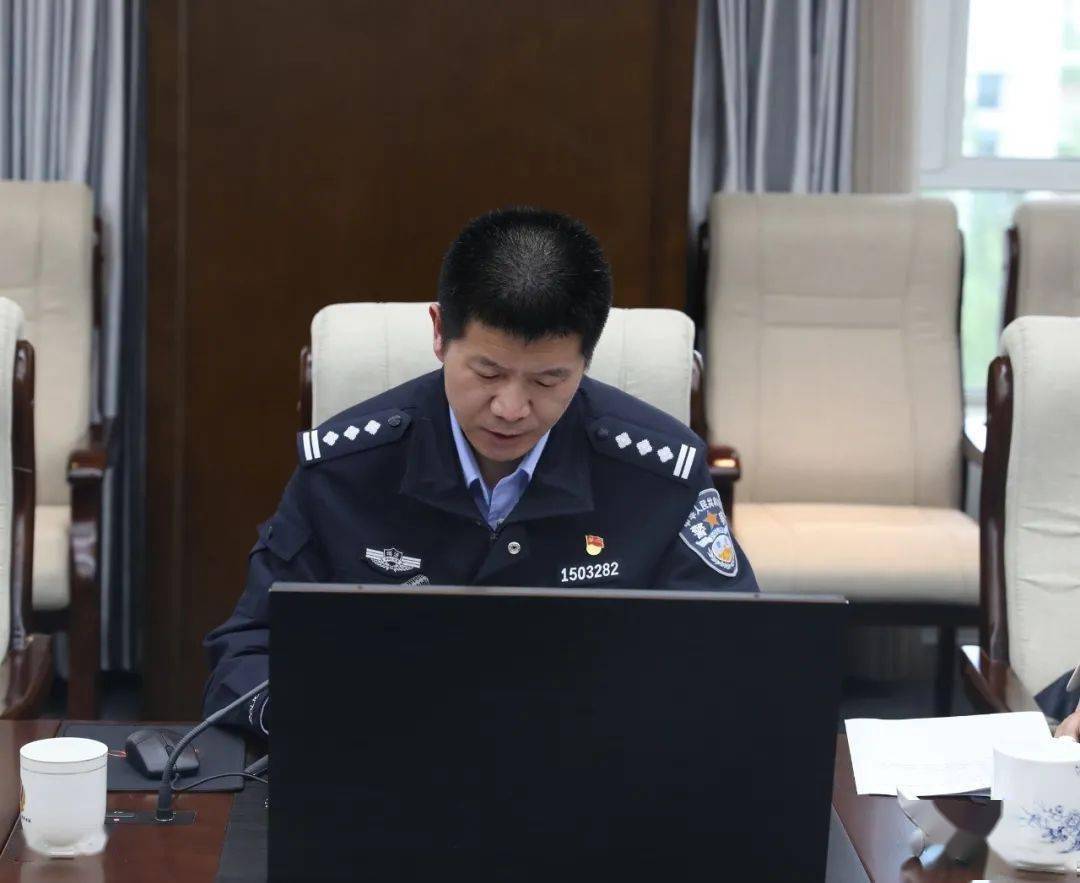 内蒙古监狱管理局党委理论学习中心组召开党史学习教育专题研讨会