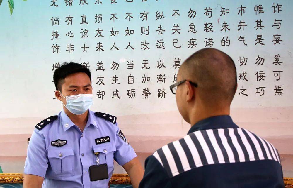 负面信息对人的影响 67210ae0b009470e96835e5398ceb0d7.jpeg