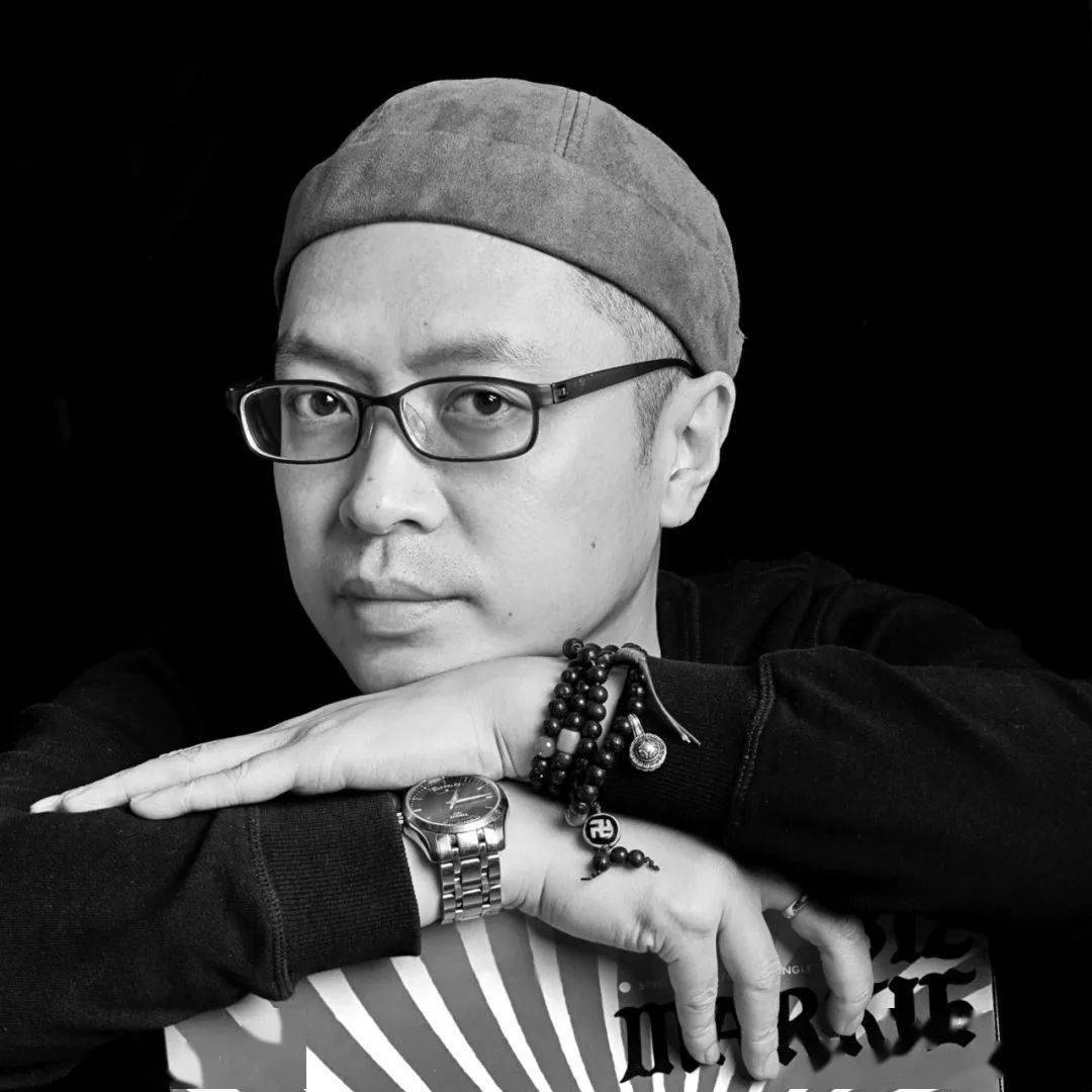 嘉宾:施晶乔小兵主持人西城区图书馆主办集体视听室西城区图书馆(北馆