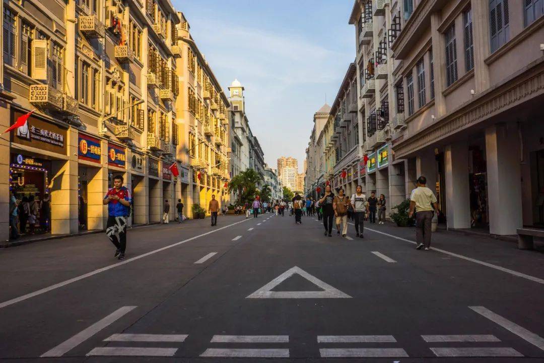 旅游胜地：带您领略风景如画四季如春的福建厦门~(组图)