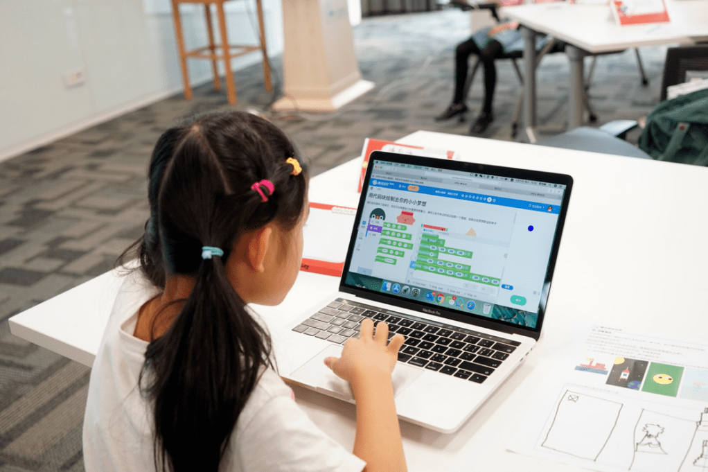 立足当下少儿编程教育如何更好地走向未来推荐