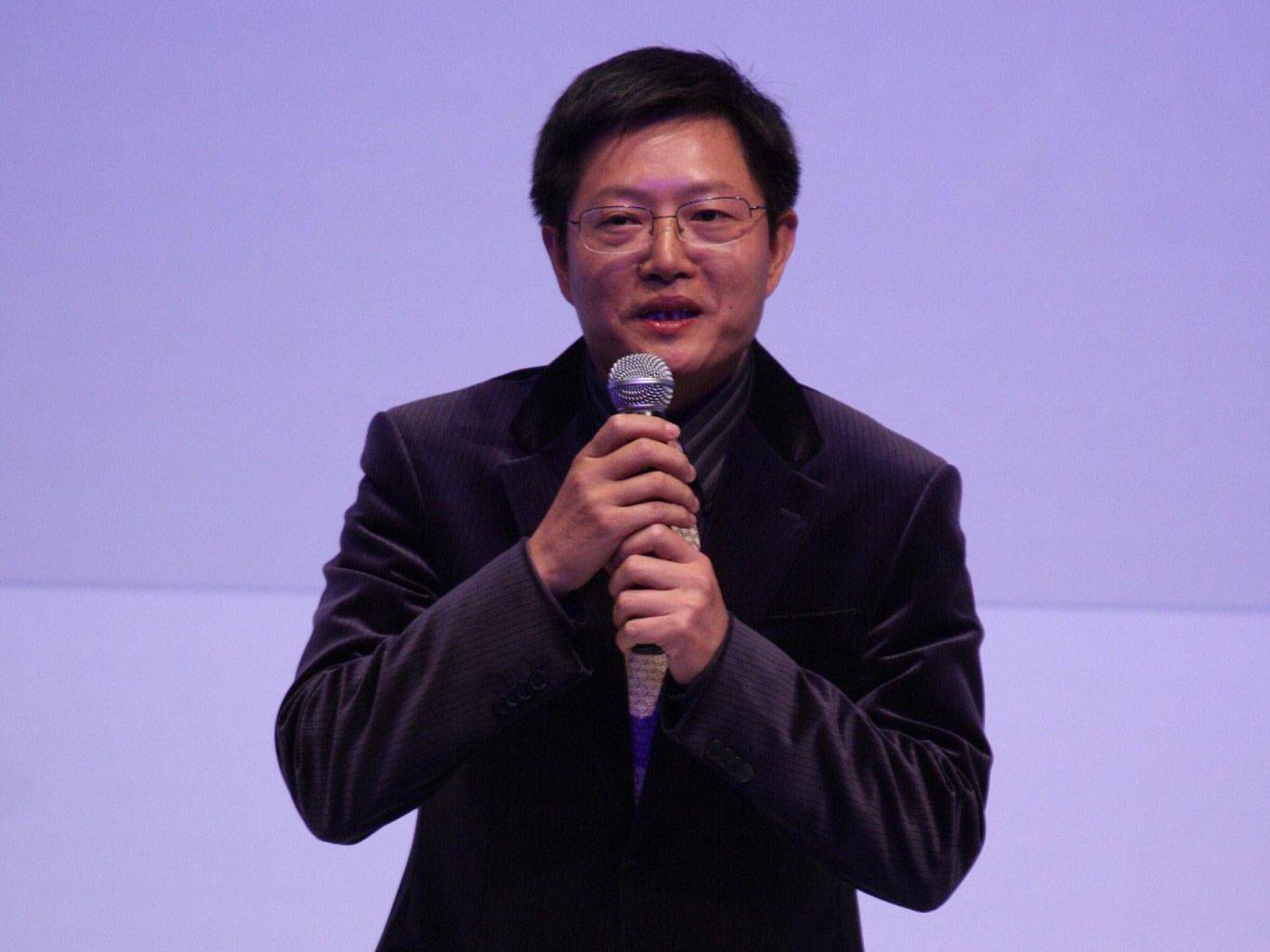 内衣龙头爱慕股份将上市:老板毕业于"钢铁学院",将拥58亿身家_张荣明