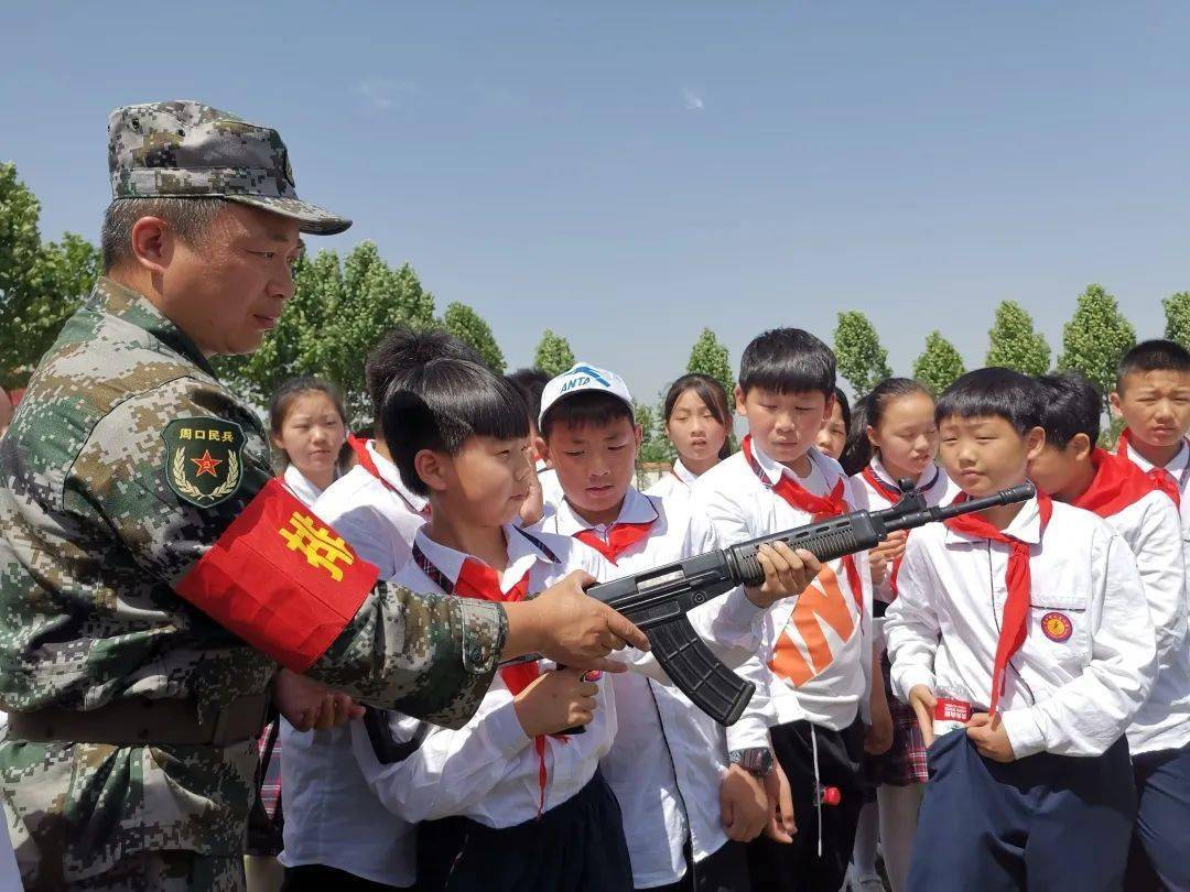 聚焦河南省周口市举行少年军校命名揭牌仪式