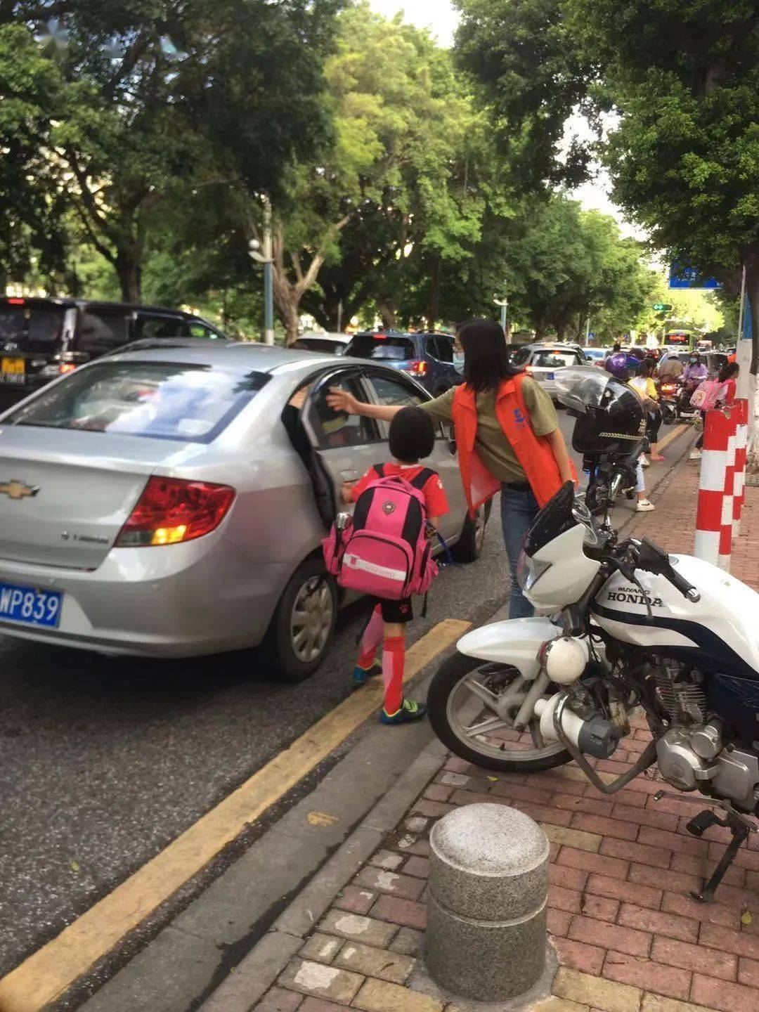 十三路末班车完整版第二集 bf23073541554669b2f9e7d037b07e87.jpeg