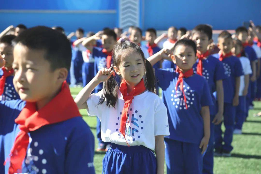 小孩子才过儿童节呢,像我们大孩子……_北航