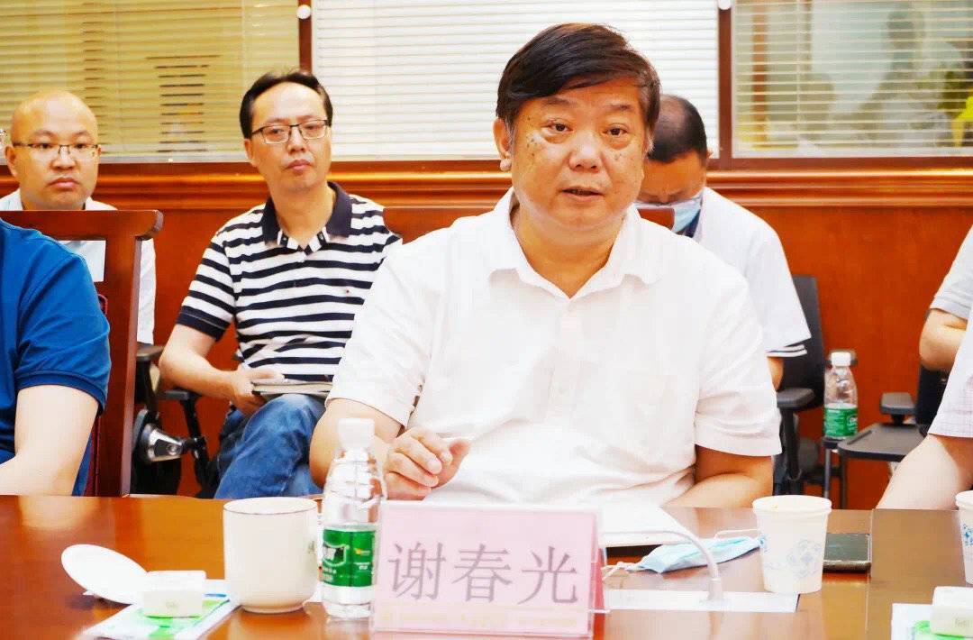 随后,由成都中医药大学附属医院院长谢春光与四川省消防救援总队训练