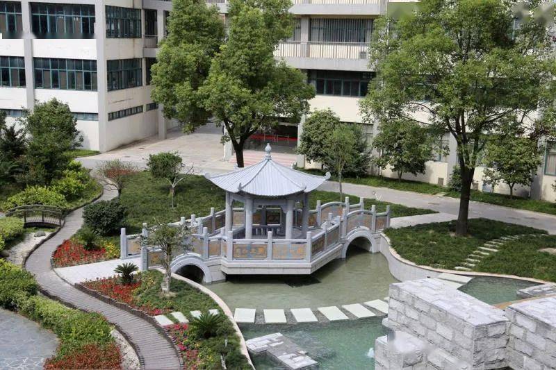 海安海陵中学学区房_海安市海陵中学北校区优质教育环境_江苏省海陵中学师资力量