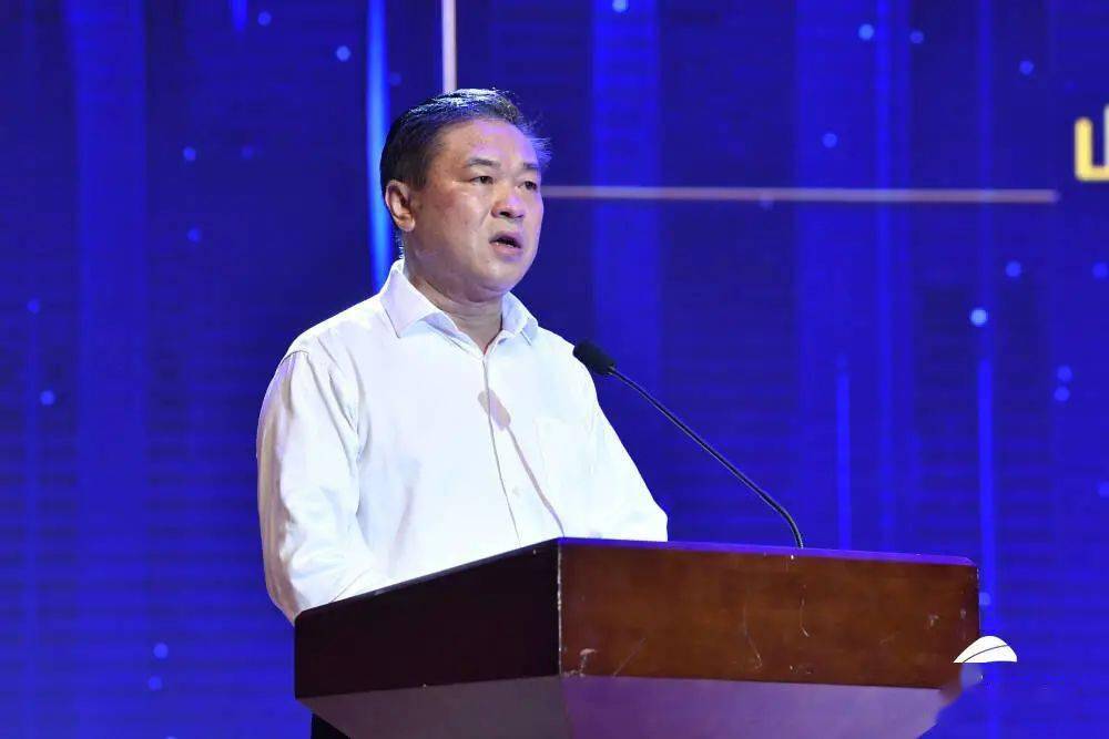 山东省应急管理厅党委书记,厅长秦传滨在致辞中介绍,今年"安全生产月"