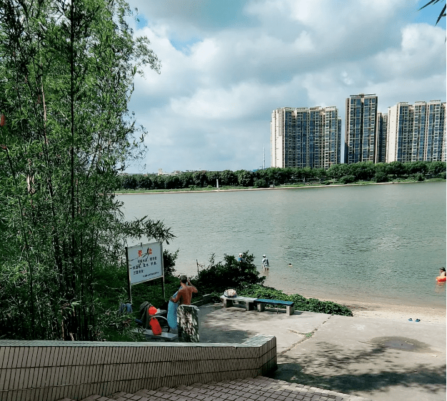 别把石龙沙洲当泳池!十天内两人遇溺!大家需警惕!