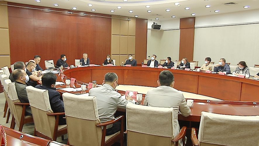 宣化区召开新冠疫苗接种工作调度会