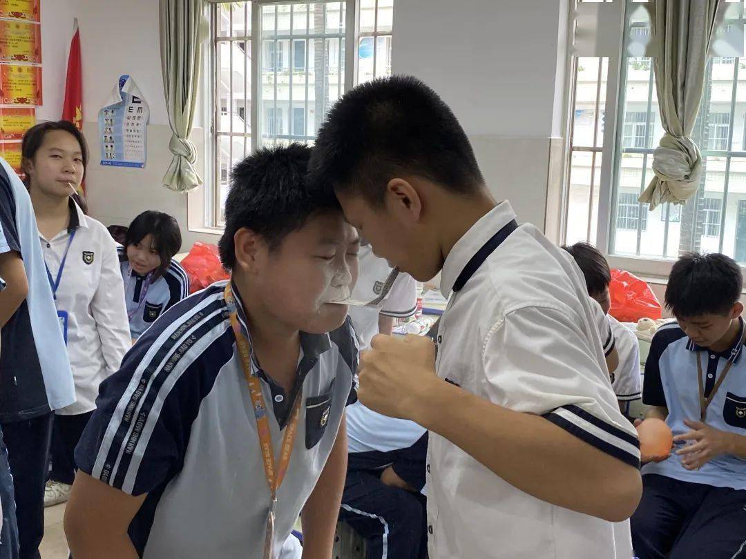 欢度六一快乐成长南宁市第一中学云亭校区开展六一儿童节庆祝活动