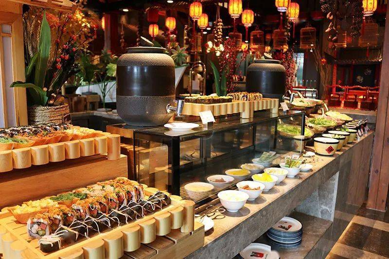 万达嘉华酒店五星级自助100菜品不限量畅吃99元享288元一大一小自助餐