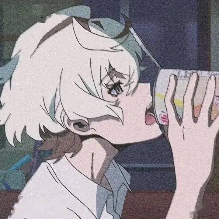 男神女神们该换动漫头像了