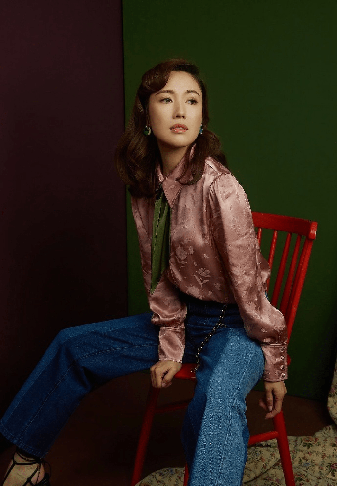 厉害!前tvb花旦李施嬅做《血与水》监制,离巢后事业爱情两得意_加拿大