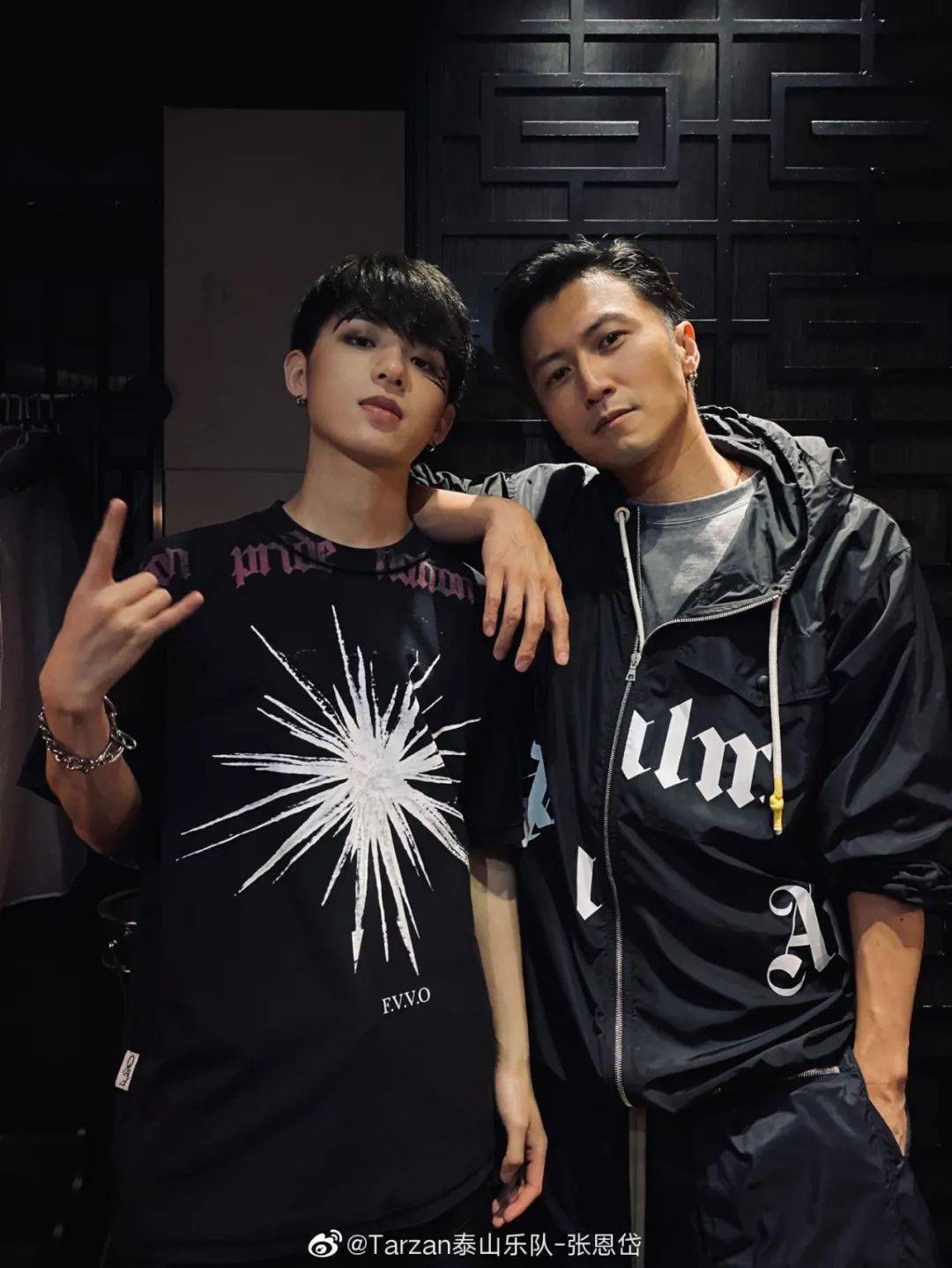 谢霆锋捧场tarzan泰山乐队vaslive