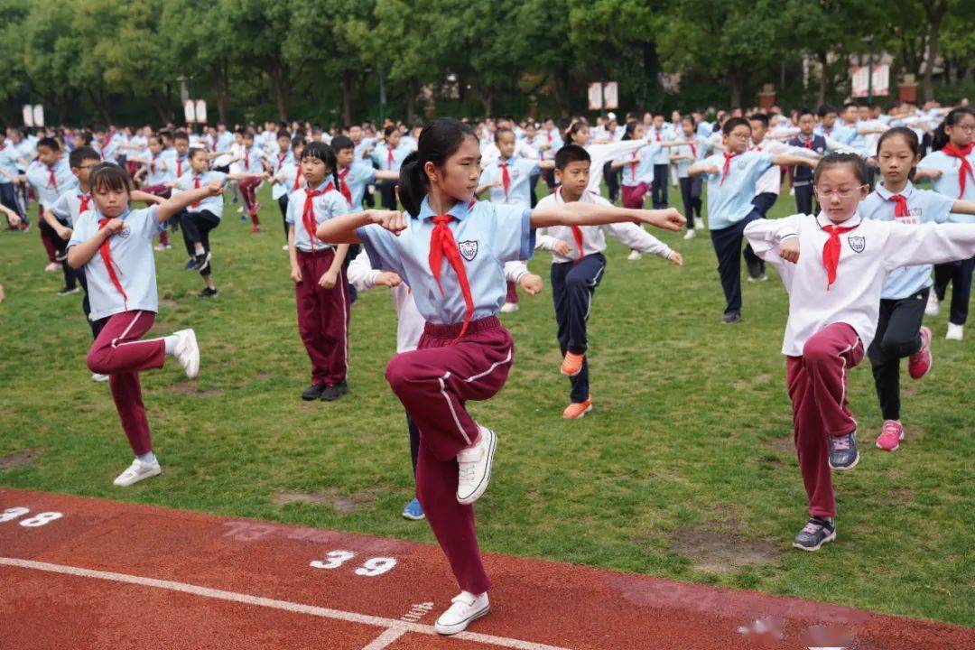 动态练川实验学校举行2021年学生趣味运动会