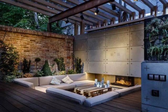 下沉式庭院休闲区,让庭院更具魅力!_空间