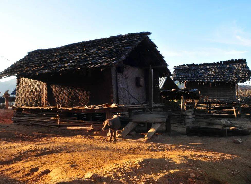 拉祜族民居图片