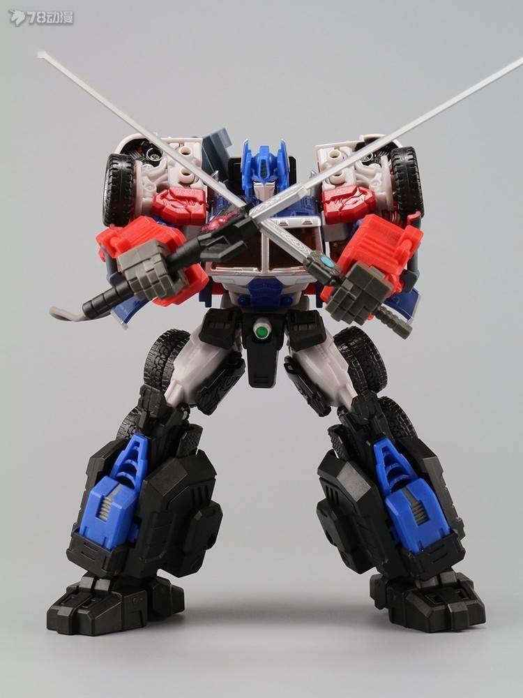 78民间测评:经典系列g2擎天柱 maketoys车厢配件