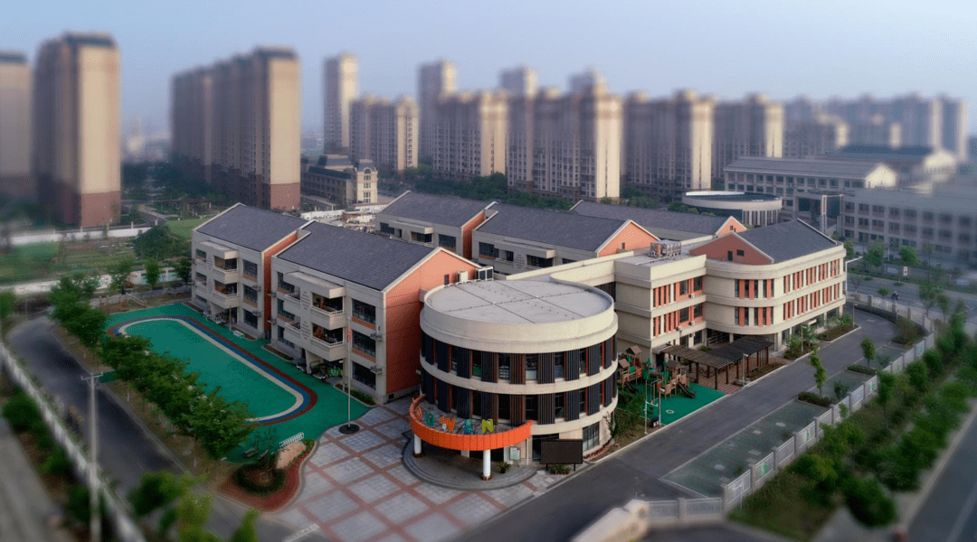 连年获评常熟市义务教育学校办学绩效绿色评价a等,2017年获评全国