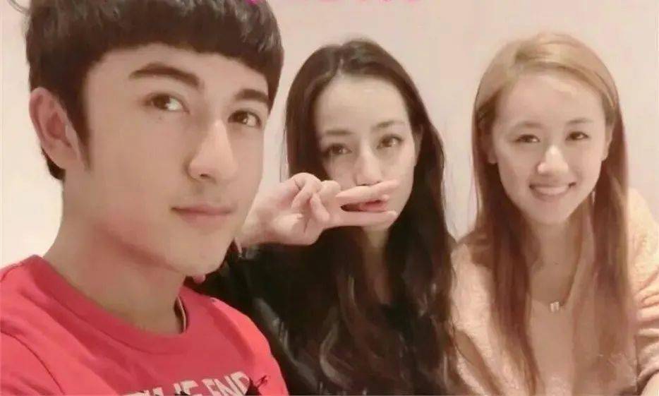 什么样的夫妻关系才最合拍 4a4eeb71e26b4638b14e667f1824084d.jpeg