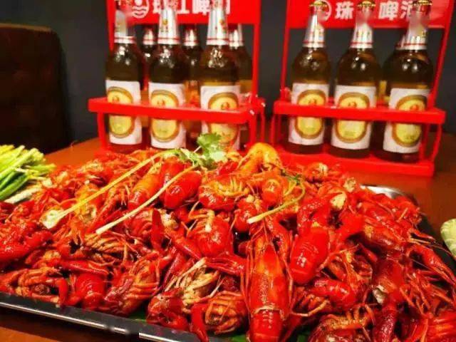 广西大学·黑猫1998丨5斤小龙虾配一打啤酒加烧烤!欧洲杯逛嗨!