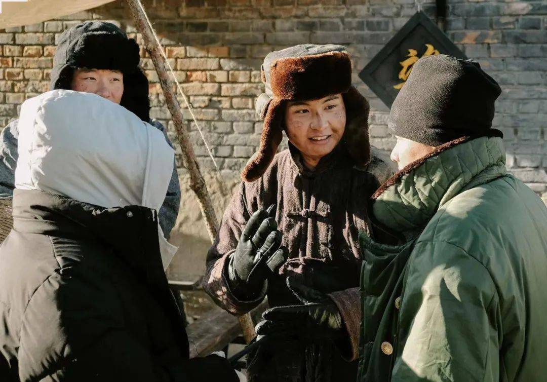 电影《一件棉袄》—— 让信仰的旗帜高高飘扬