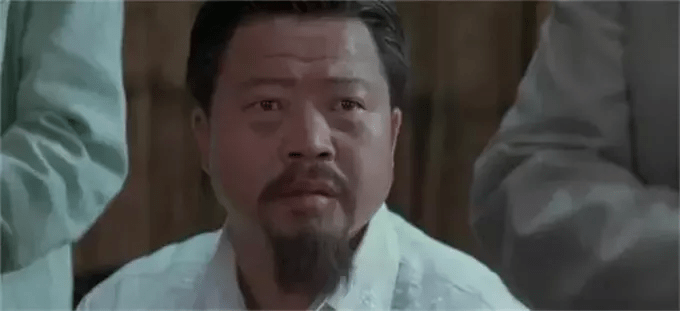 韩义生主业是武术指导,演戏是副业,最好的一个角色应该是《精武门》的