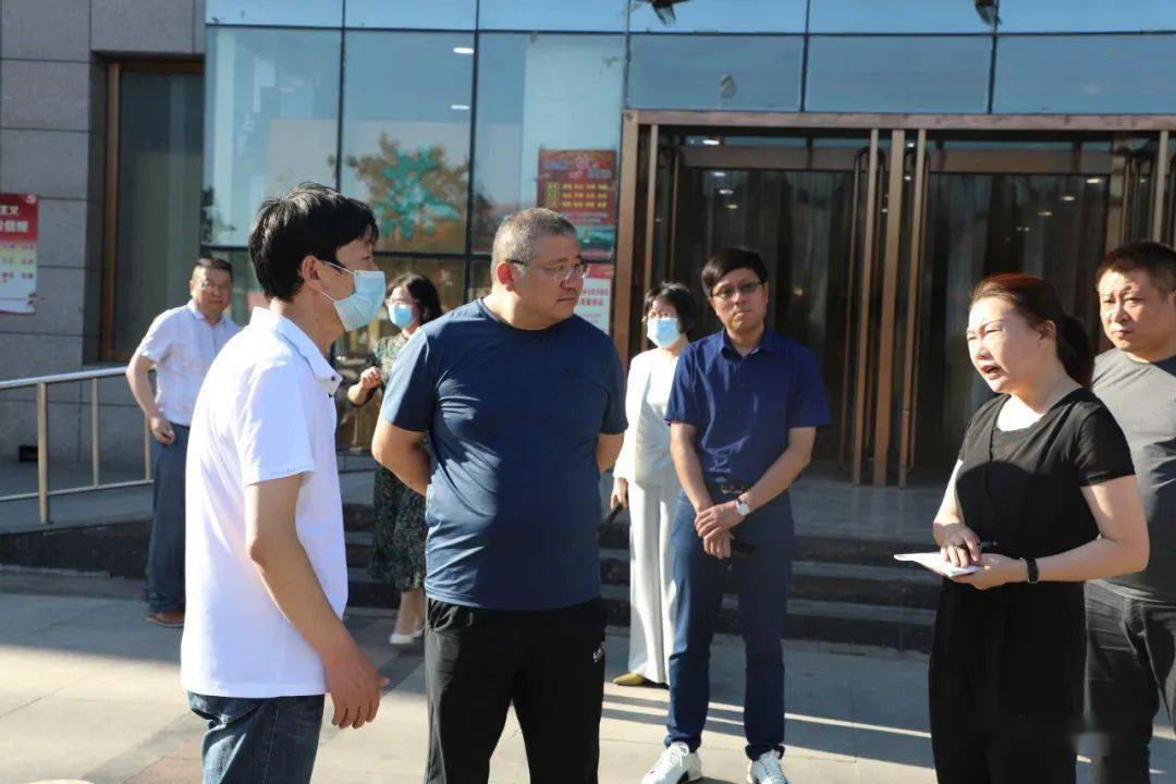 当天上午,区委常委,宣传部长边志兴还深入到王辇庄乡,大庄坨乡,赵各庄