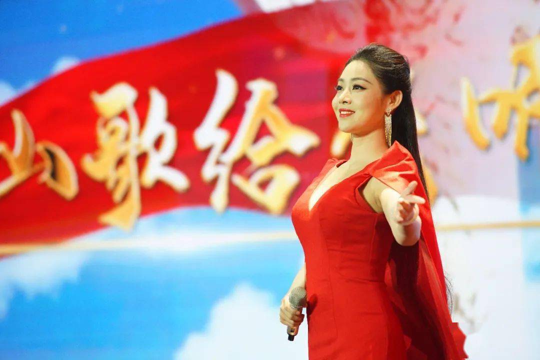 唱支山歌给党听曲谱教学视频_唱支山歌给当听简谱(3)