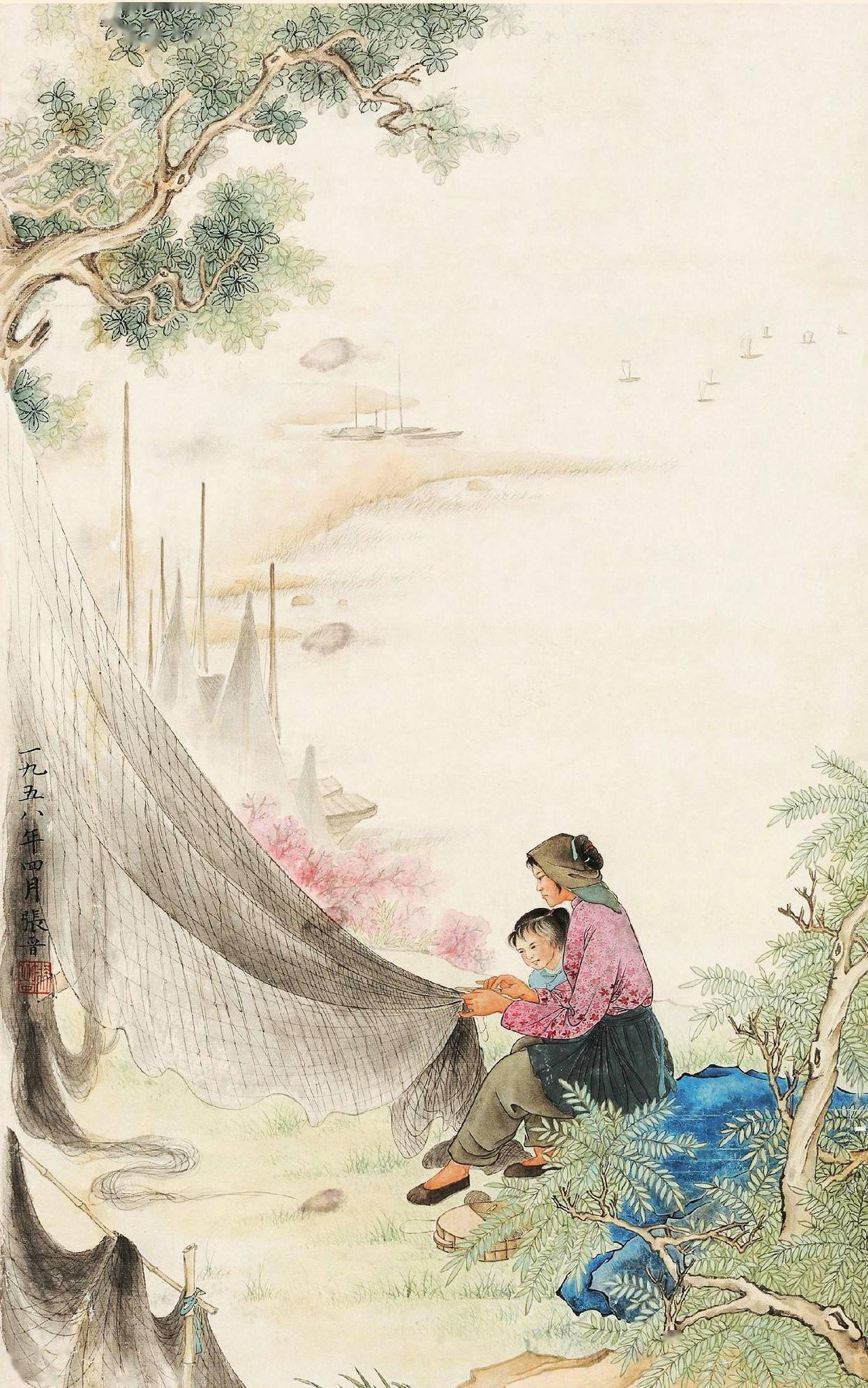 《织网图》国画,在一处渔村的岸边,一位年轻的母亲,细心地缝补着渔网