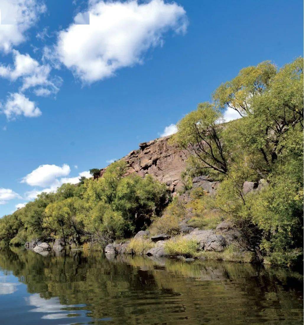 长城博览在山西桑干河畔乌龙峡内