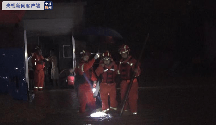 河池市各县人口_广西河池巴马县暴雨引发内涝消防部门紧急转移群众