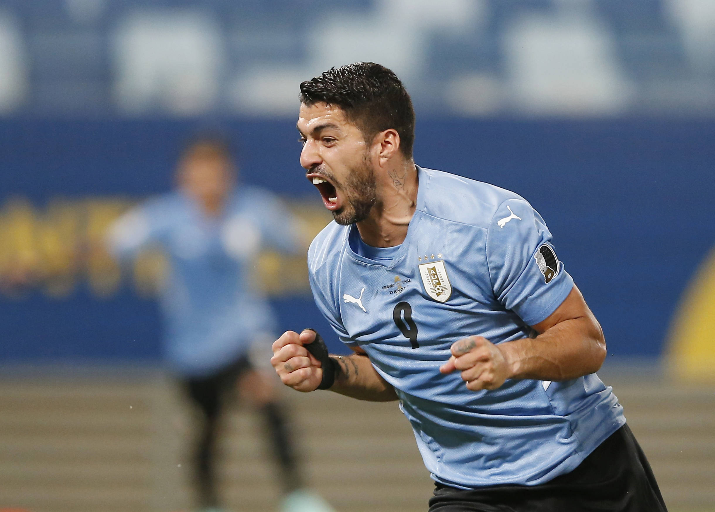 足球美洲杯乌拉圭平智利