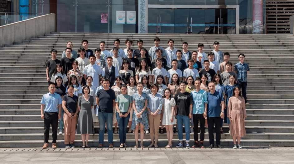 什么是少数民族 预科 d2c4d8b70c7d4e0392fd25ac71ebc676.png