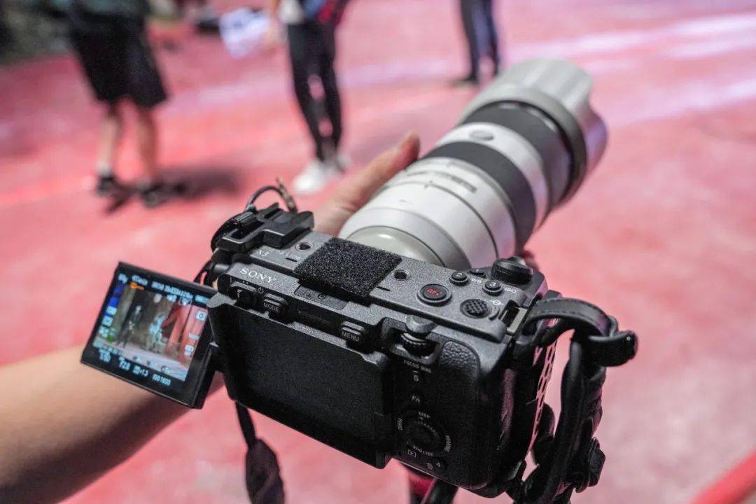 真人秀拍摄的全画幅电影感之变