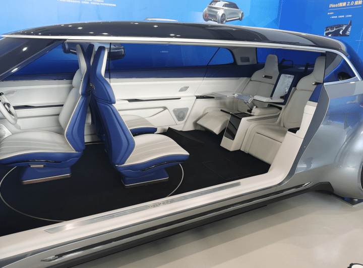 2021 上海车展上,长城汽车旗下汽车零部件厂商诺博汽车带来了 inest