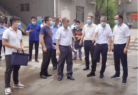 吴忠刘带队前往池店镇督促"七一"节前安全生产工作,镇党委书记吴尊意