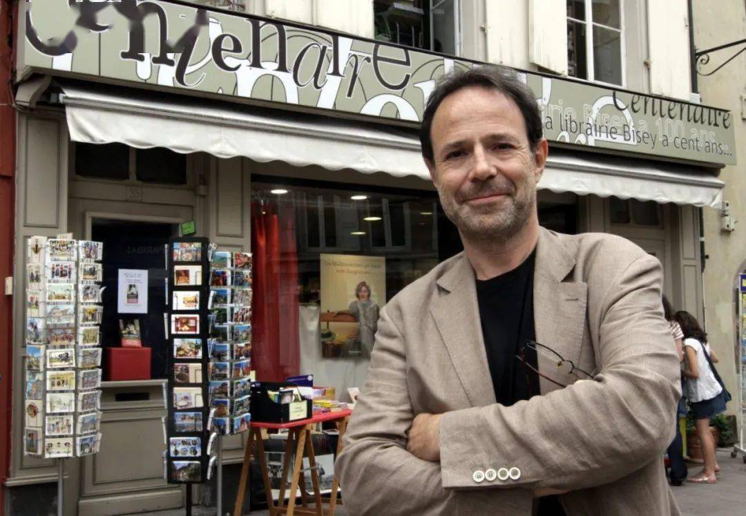 每周只读一本书 · 时光走了,影子却留下_马克·李维